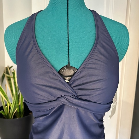Athleta Tara Halter Tankini NWT 34D/DD Navy - Picture 2 of 14
